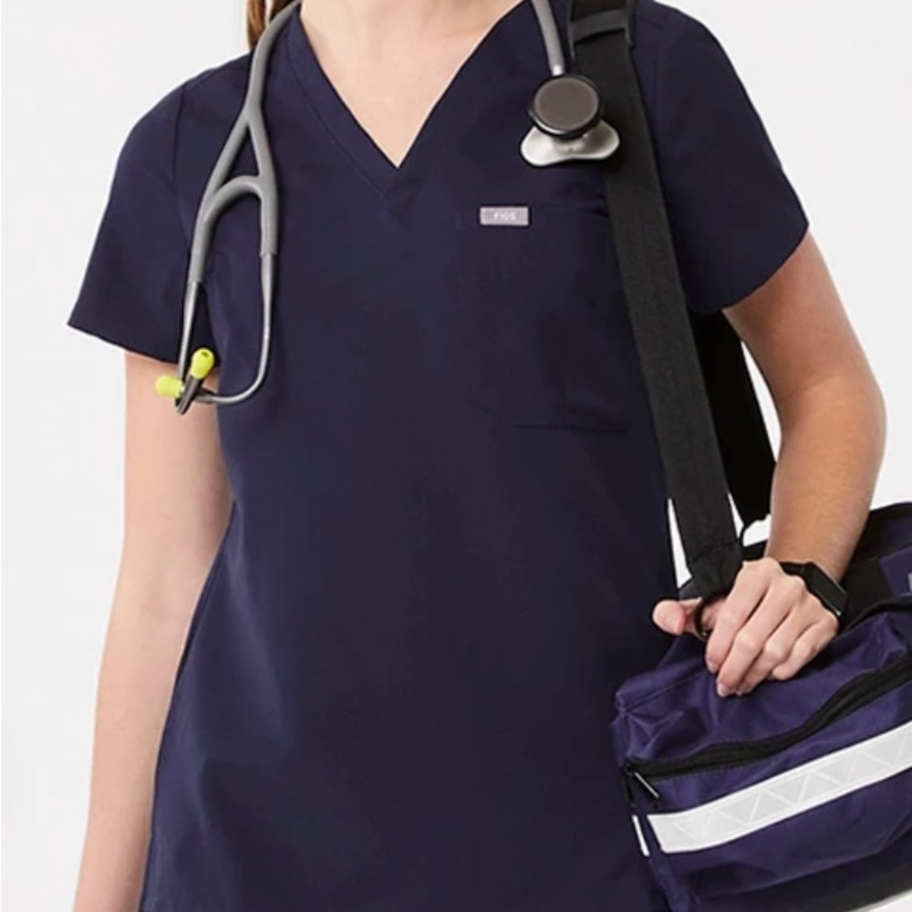 Figs Navy Blue V-Neck women’s Scrub Top Catarina XXL